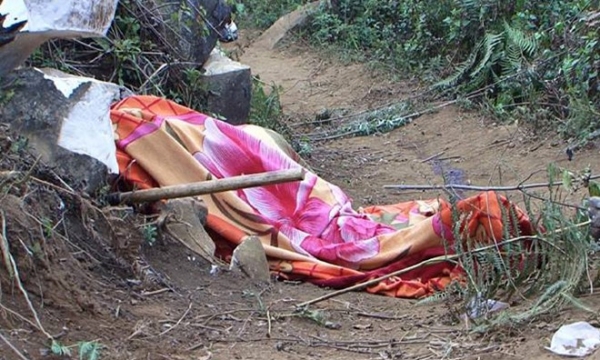 Thảm án ở Điện Biên: Nghi phạm ăn lá ngón tự sát